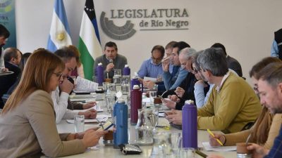 RIO NEGRO – Avalan iniciativa para que empleados se capaciten en la «Cuestión Malvinas»